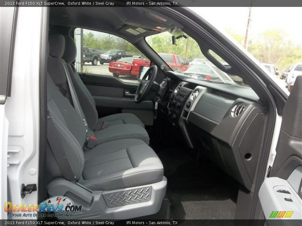2013 Ford F150 XLT SuperCrew Oxford White / Steel Gray Photo #13