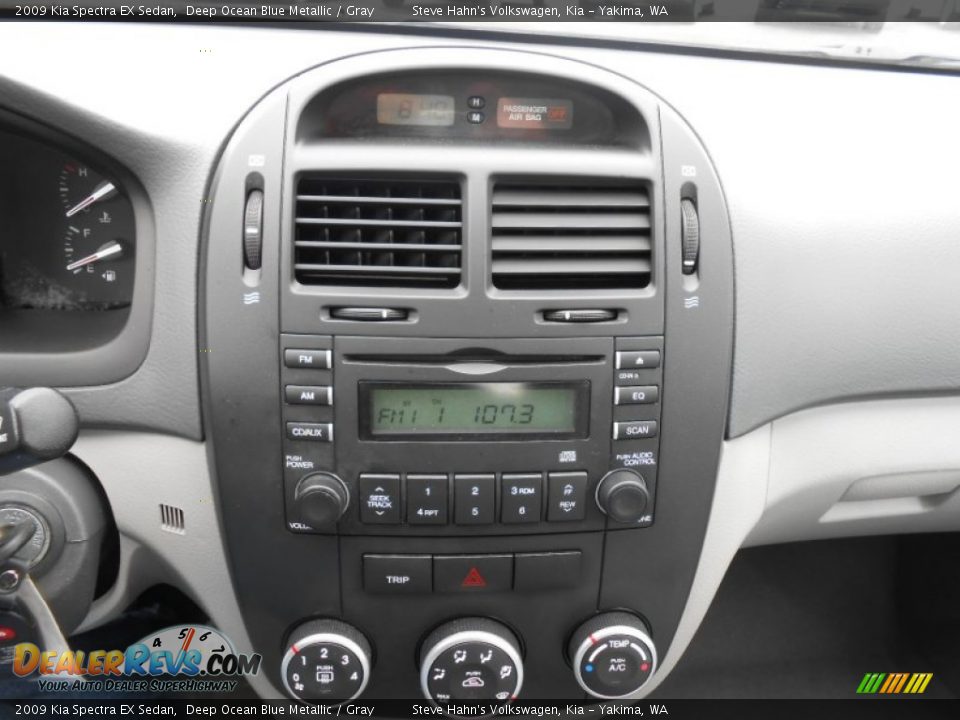 2009 Kia Spectra EX Sedan Deep Ocean Blue Metallic / Gray Photo #15