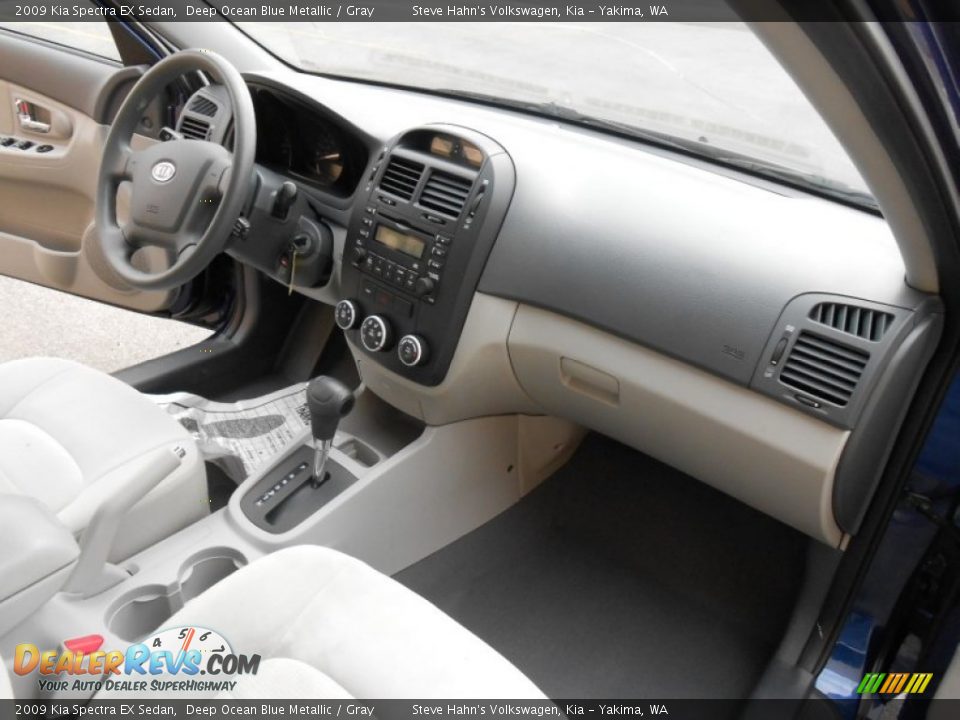 2009 Kia Spectra EX Sedan Deep Ocean Blue Metallic / Gray Photo #26