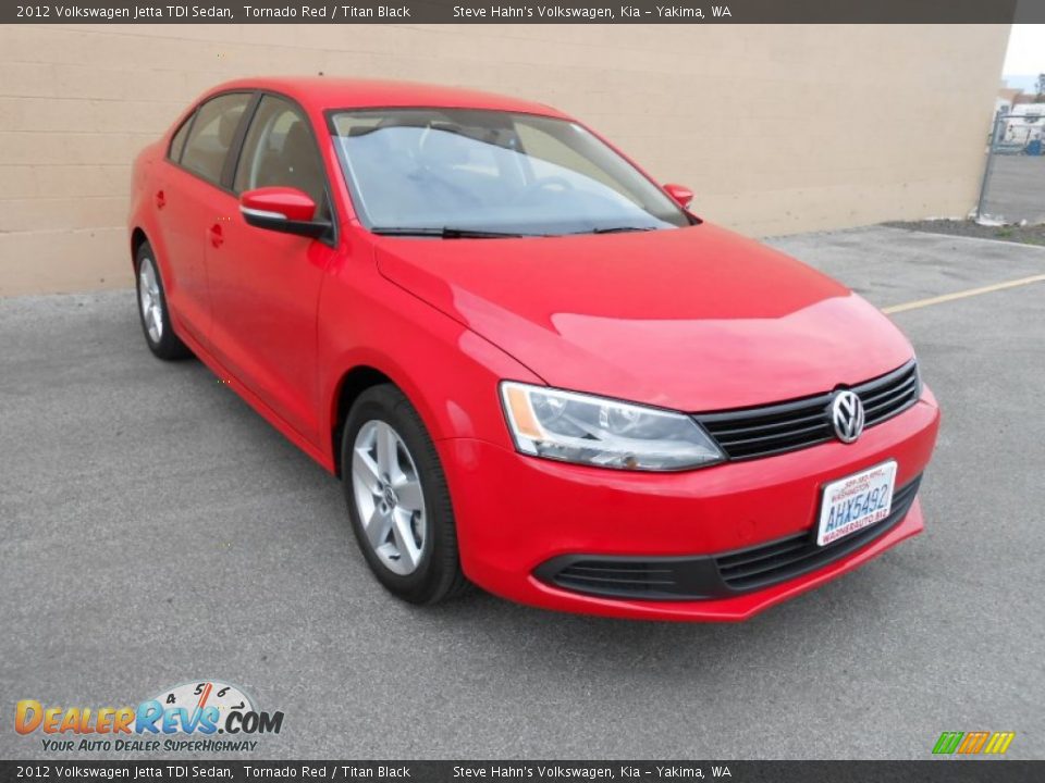 2012 Volkswagen Jetta TDI Sedan Tornado Red / Titan Black Photo #2