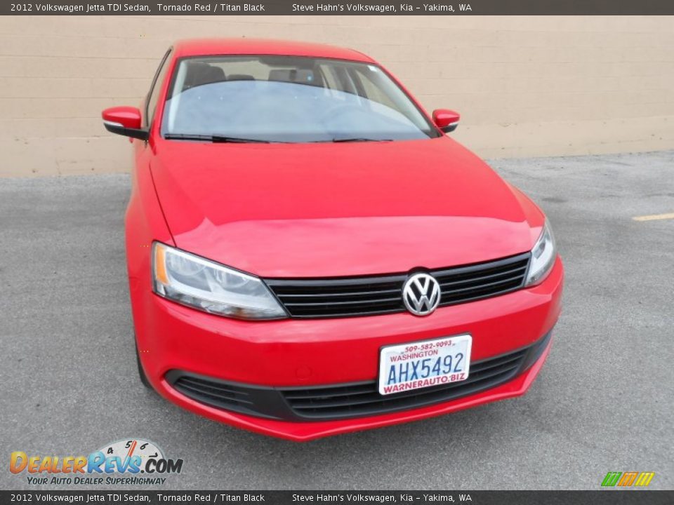 2012 Volkswagen Jetta TDI Sedan Tornado Red / Titan Black Photo #4
