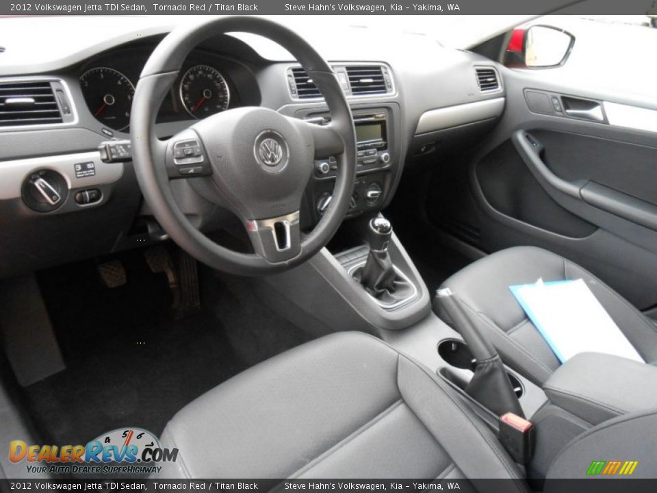 2012 Volkswagen Jetta TDI Sedan Tornado Red / Titan Black Photo #20