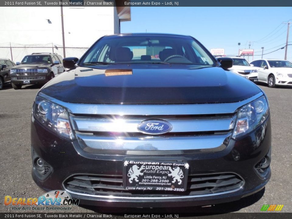 2011 Ford Fusion SE Tuxedo Black Metallic / Charcoal Black Photo #2