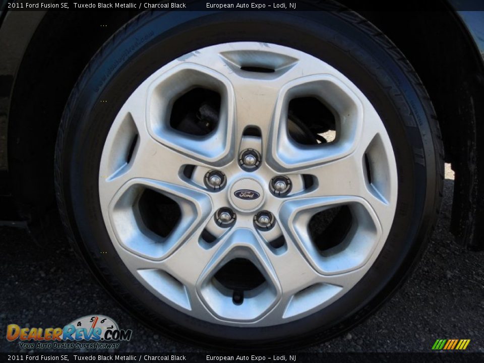 2011 Ford Fusion SE Tuxedo Black Metallic / Charcoal Black Photo #27