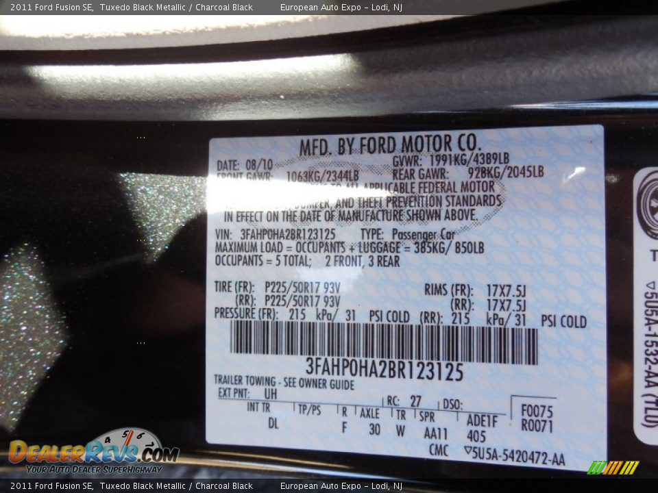 2011 Ford Fusion SE Tuxedo Black Metallic / Charcoal Black Photo #28