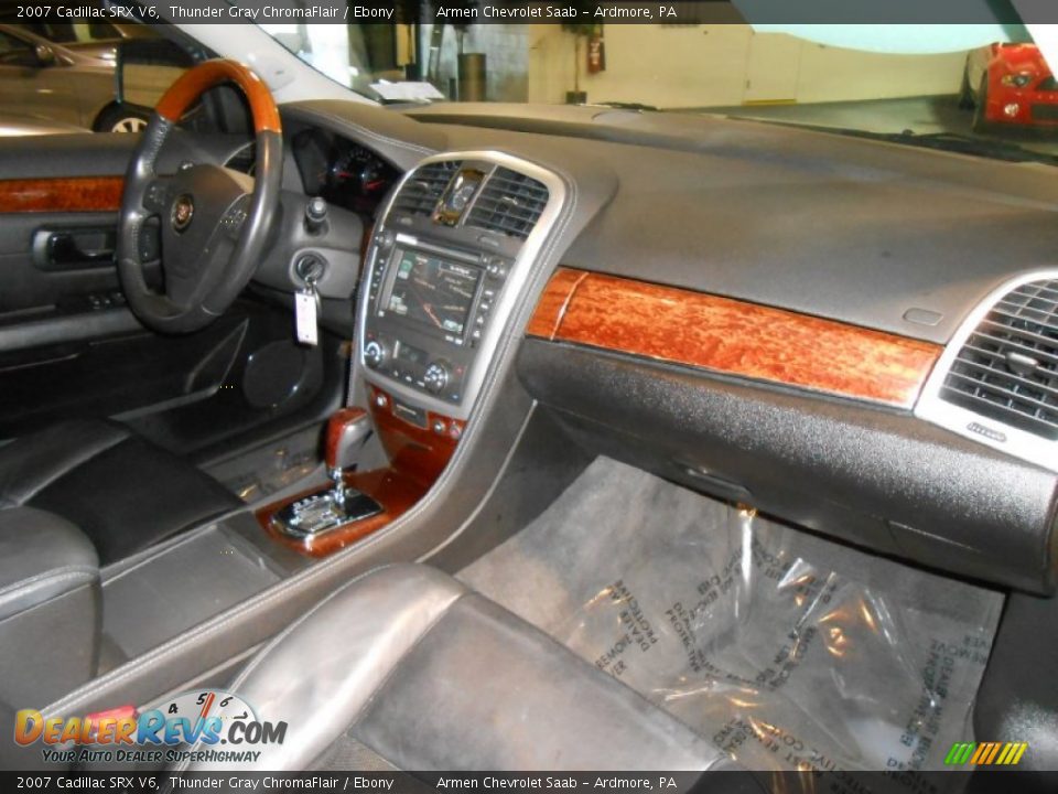 2007 Cadillac SRX V6 Thunder Gray ChromaFlair / Ebony Photo #12