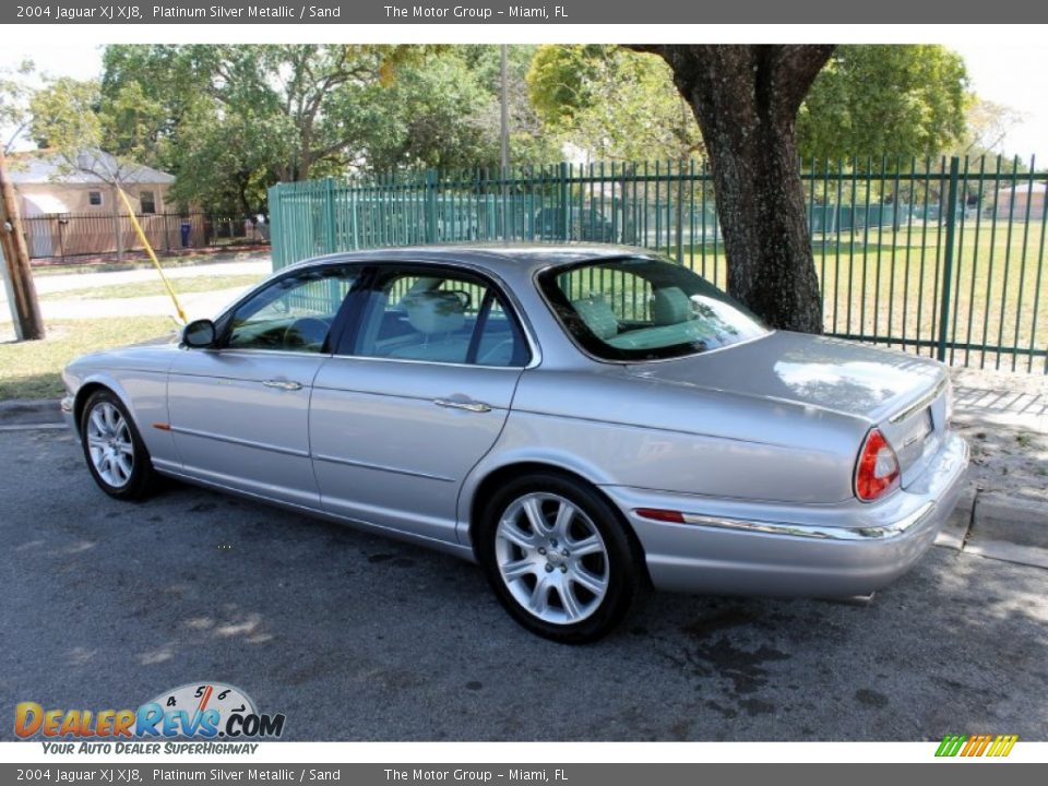 2004 Jaguar XJ XJ8 Platinum Silver Metallic / Sand Photo #5