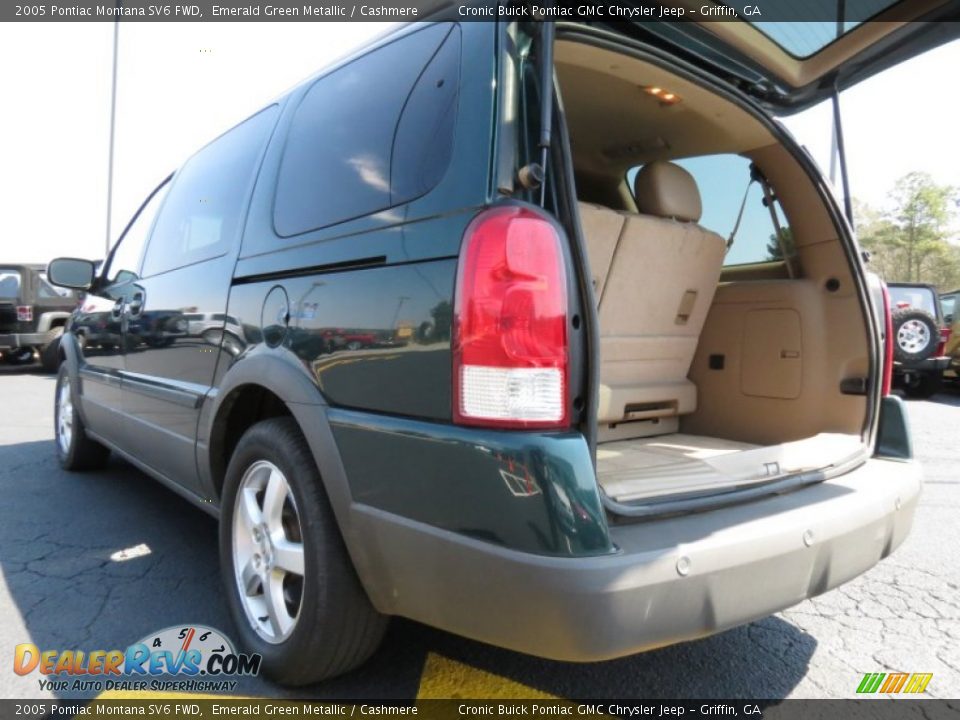 2005 Pontiac Montana SV6 FWD Emerald Green Metallic / Cashmere Photo #15