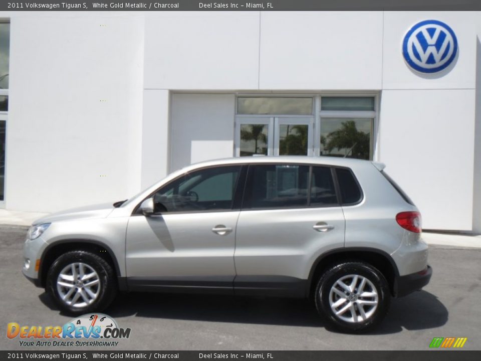2011 Volkswagen Tiguan S White Gold Metallic / Charcoal Photo #2