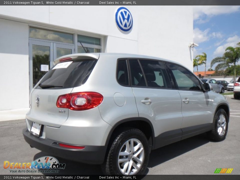 2011 Volkswagen Tiguan S White Gold Metallic / Charcoal Photo #5