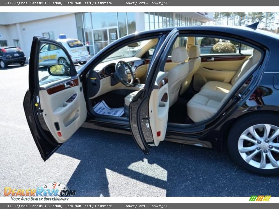 2012 Hyundai Genesis 3.8 Sedan Black Noir Pearl / Cashmere Photo #11