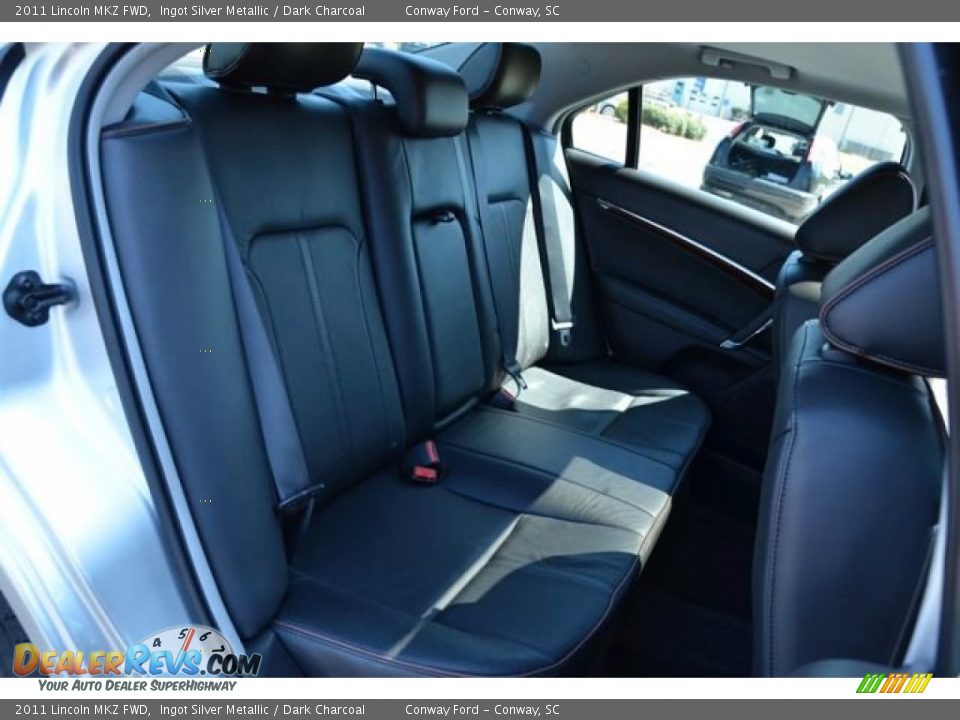 2011 Lincoln MKZ FWD Ingot Silver Metallic / Dark Charcoal Photo #16