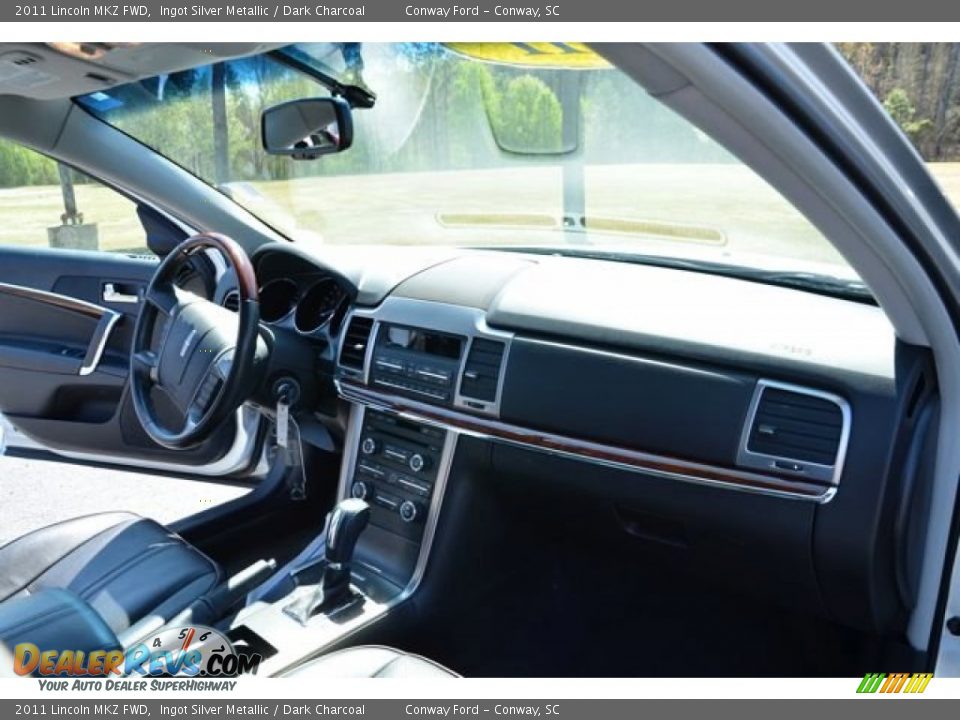 2011 Lincoln MKZ FWD Ingot Silver Metallic / Dark Charcoal Photo #18