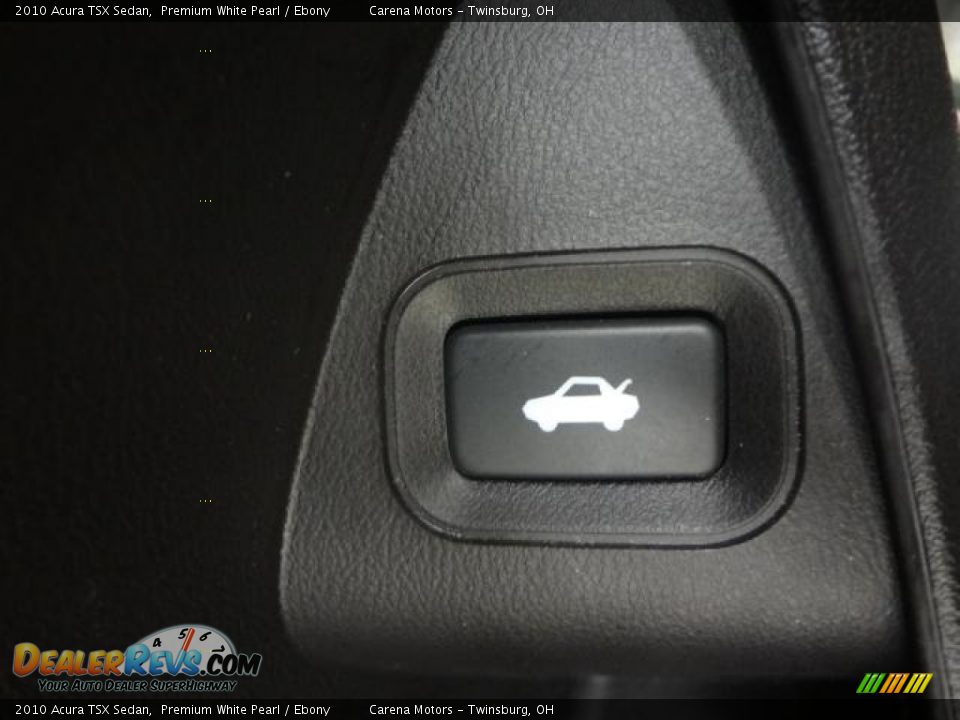 2010 Acura TSX Sedan Premium White Pearl / Ebony Photo #26