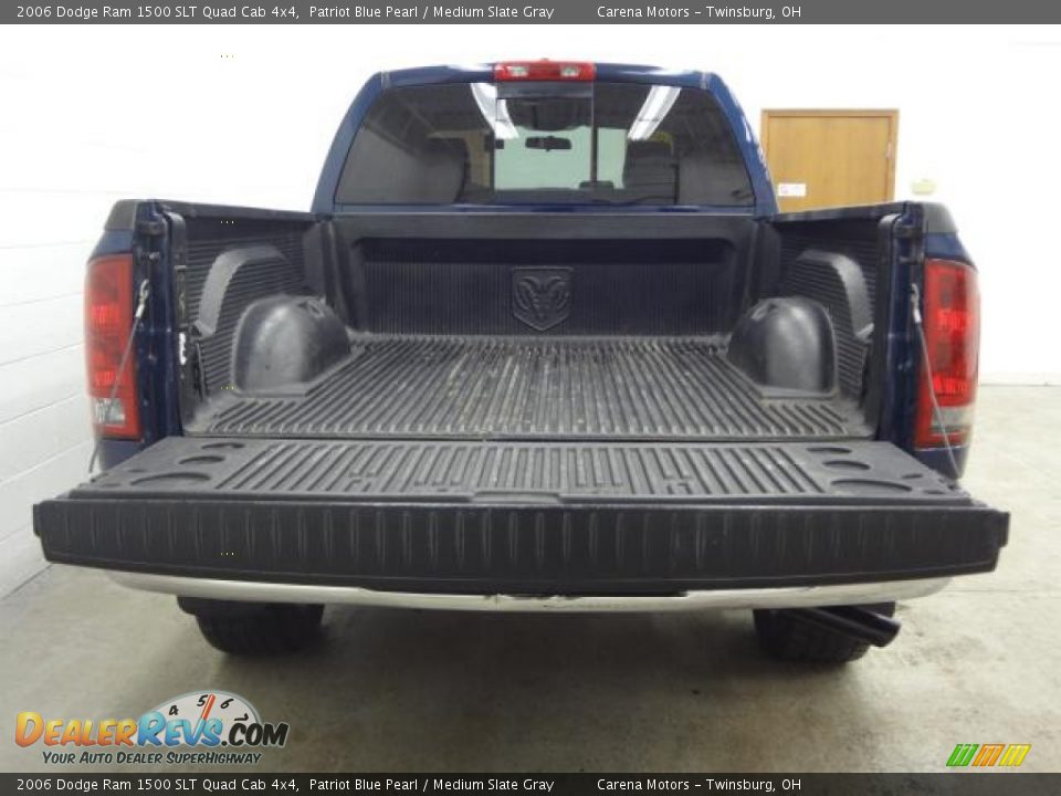 2006 Dodge Ram 1500 SLT Quad Cab 4x4 Patriot Blue Pearl / Medium Slate Gray Photo #10