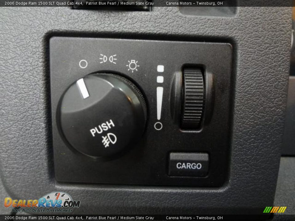2006 Dodge Ram 1500 SLT Quad Cab 4x4 Patriot Blue Pearl / Medium Slate Gray Photo #26