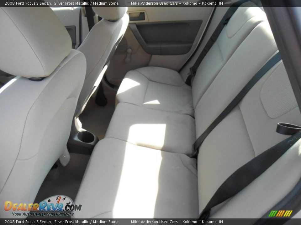 2008 Ford Focus S Sedan Silver Frost Metallic / Medium Stone Photo #4