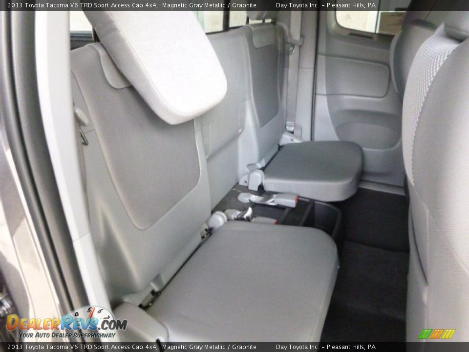 2013 Toyota Tacoma V6 TRD Sport Access Cab 4x4 Magnetic Gray Metallic / Graphite Photo #12