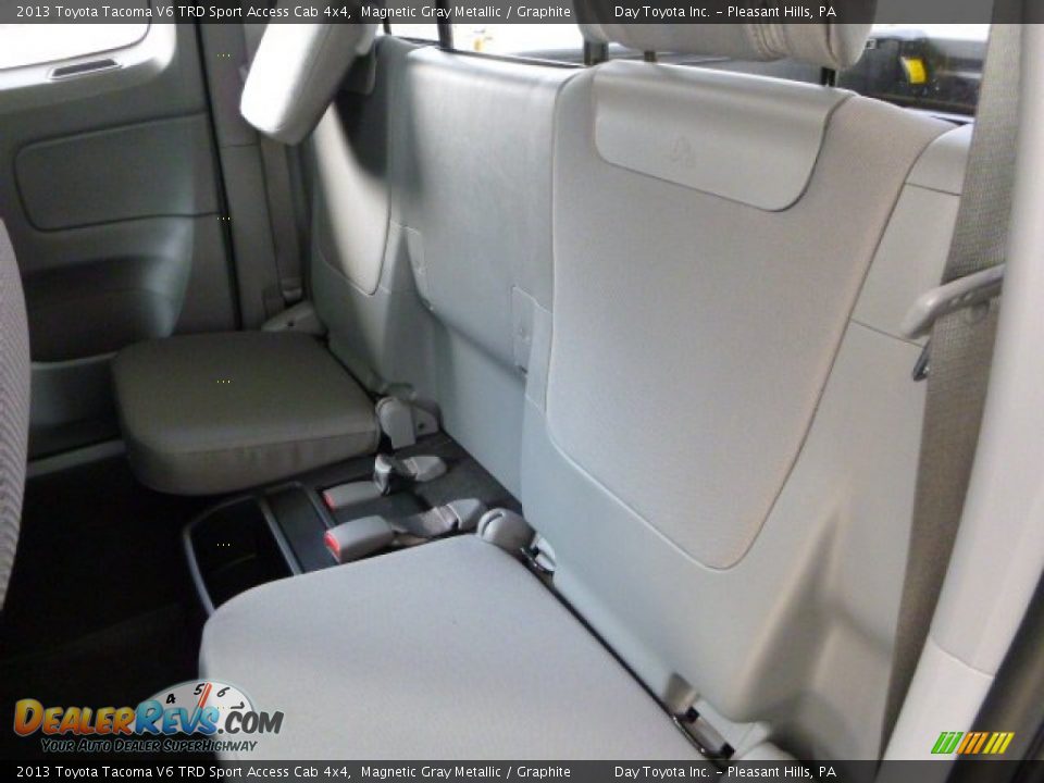 2013 Toyota Tacoma V6 TRD Sport Access Cab 4x4 Magnetic Gray Metallic / Graphite Photo #14