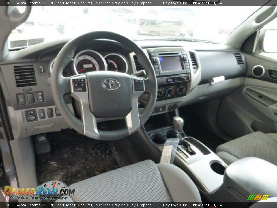 2013 Toyota Tacoma V6 TRD Sport Access Cab 4x4 Magnetic Gray Metallic / Graphite Photo #15