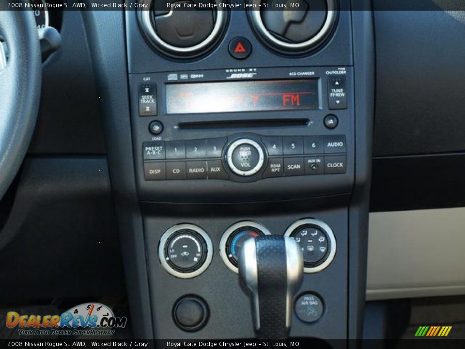 2008 Nissan Rogue SL AWD Wicked Black / Gray Photo #12