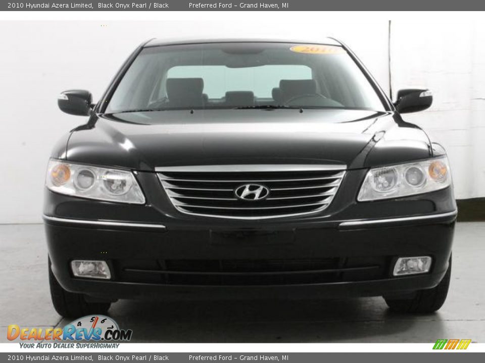 2010 Hyundai Azera Limited Black Onyx Pearl / Black Photo #3