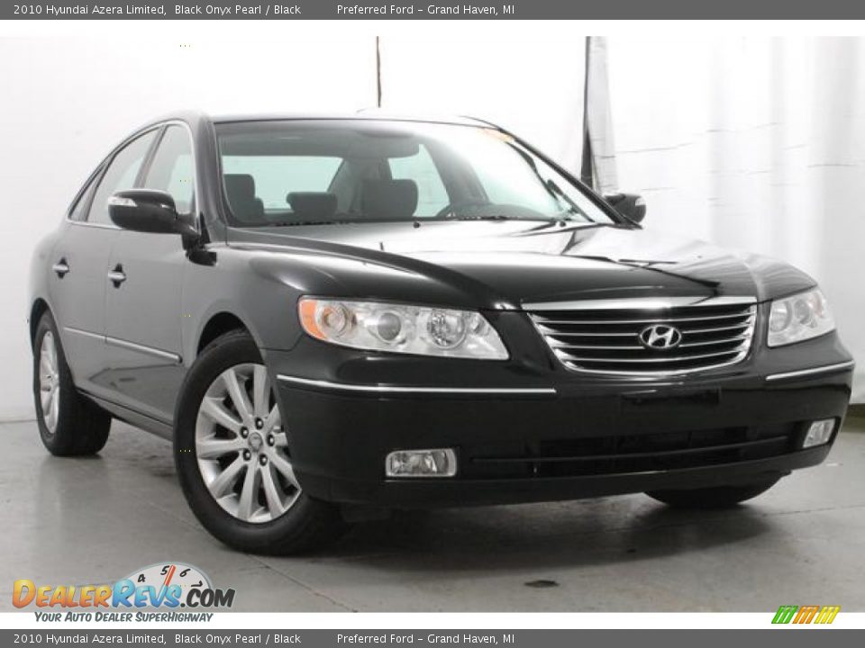 2010 Hyundai Azera Limited Black Onyx Pearl / Black Photo #4