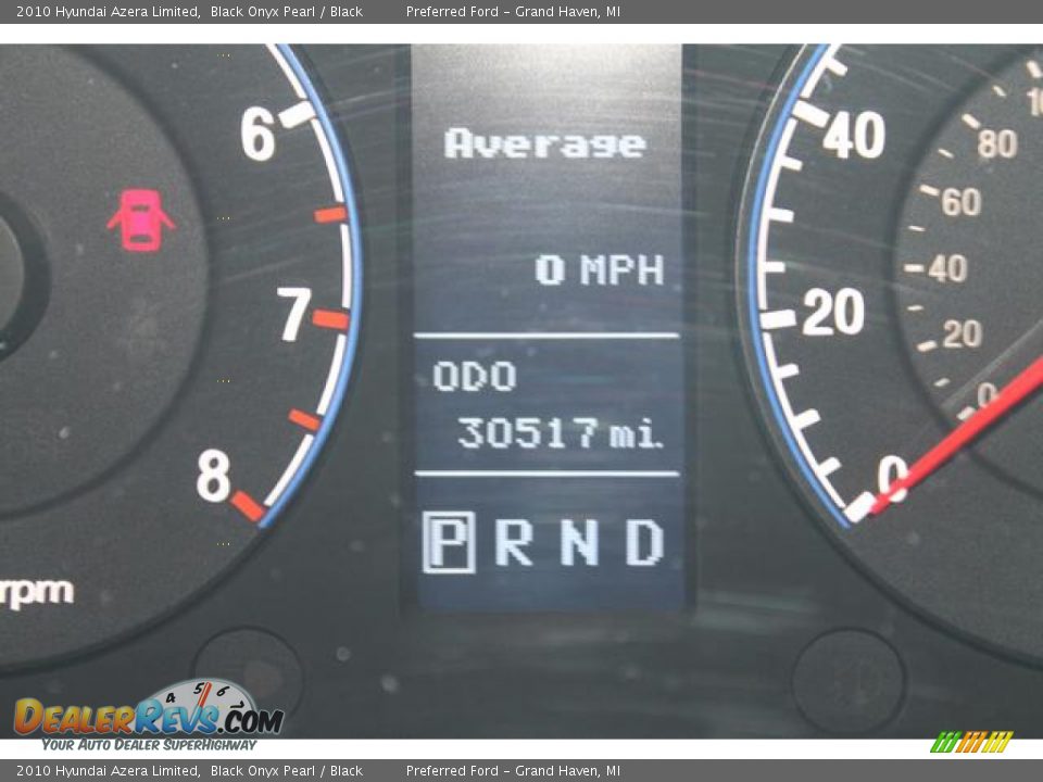 2010 Hyundai Azera Limited Black Onyx Pearl / Black Photo #19