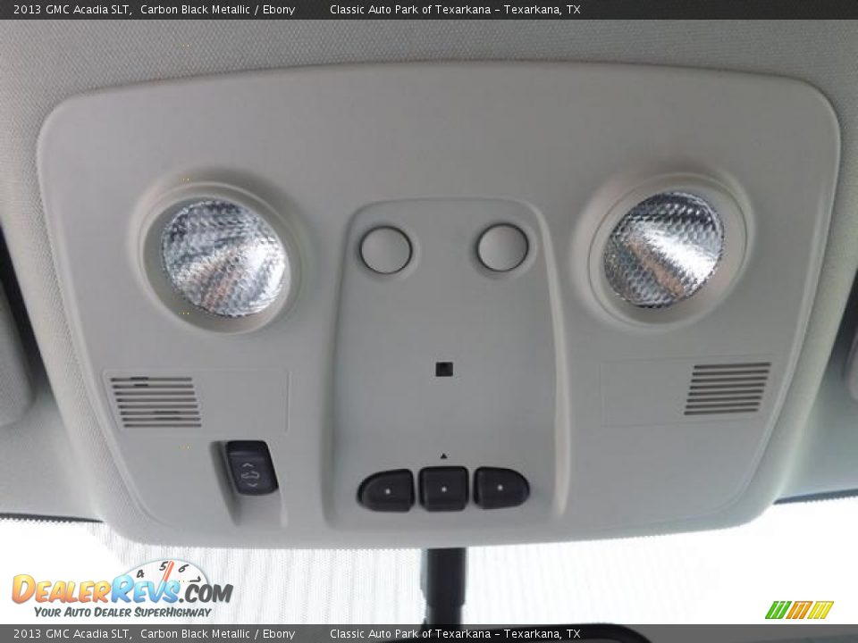 Controls of 2013 GMC Acadia SLT Photo #22