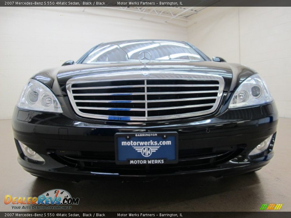 2007 Mercedes-Benz S 550 4Matic Sedan Black / Black Photo #3