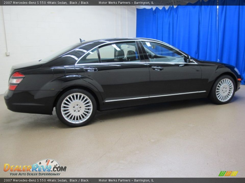 2007 Mercedes-Benz S 550 4Matic Sedan Black / Black Photo #10