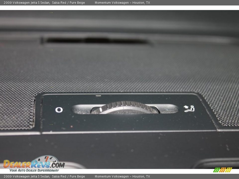 2009 Volkswagen Jetta S Sedan Salsa Red / Pure Beige Photo #15