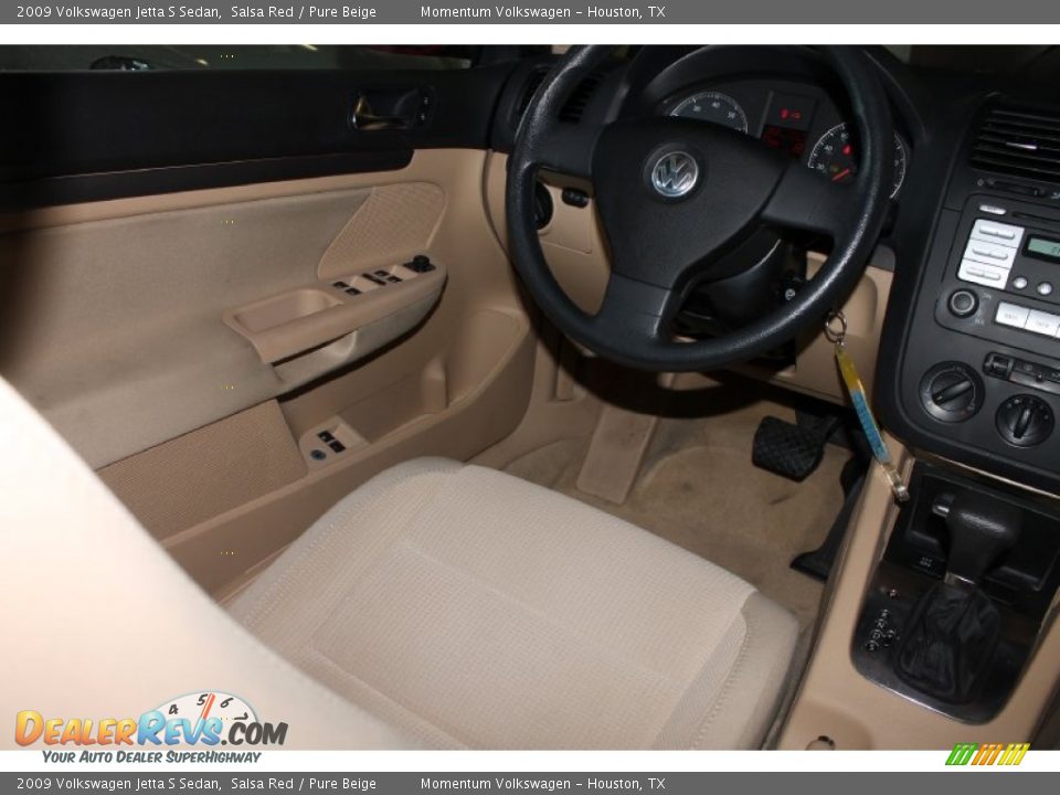 2009 Volkswagen Jetta S Sedan Salsa Red / Pure Beige Photo #24