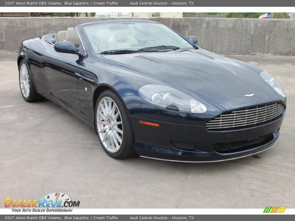 Front 3/4 View of 2007 Aston Martin DB9 Volante Photo #1