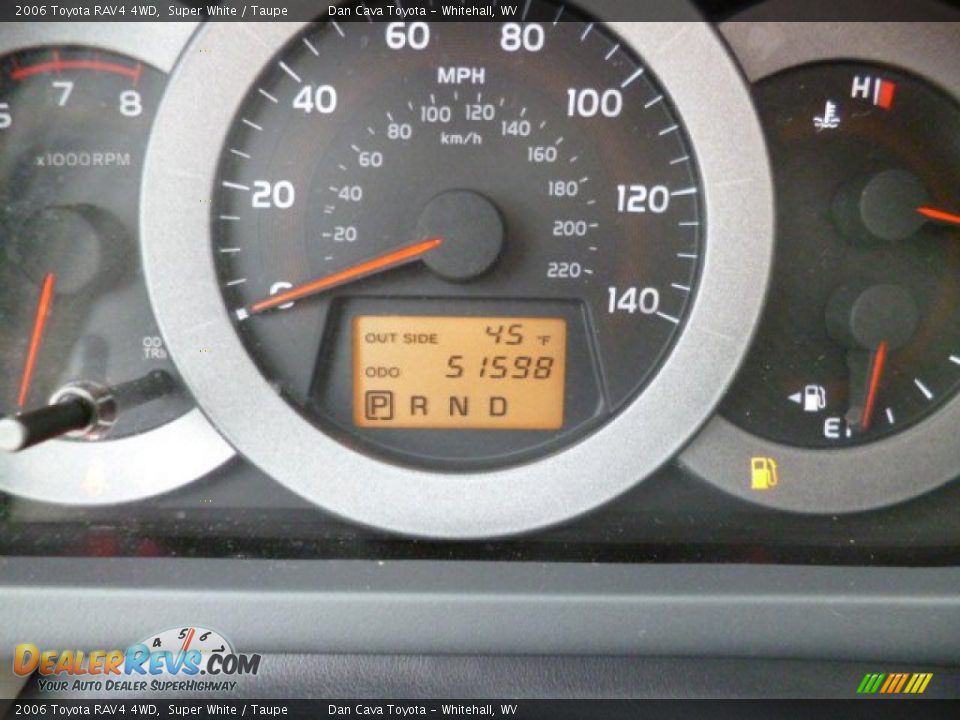 2006 Toyota RAV4 4WD Super White / Taupe Photo #15