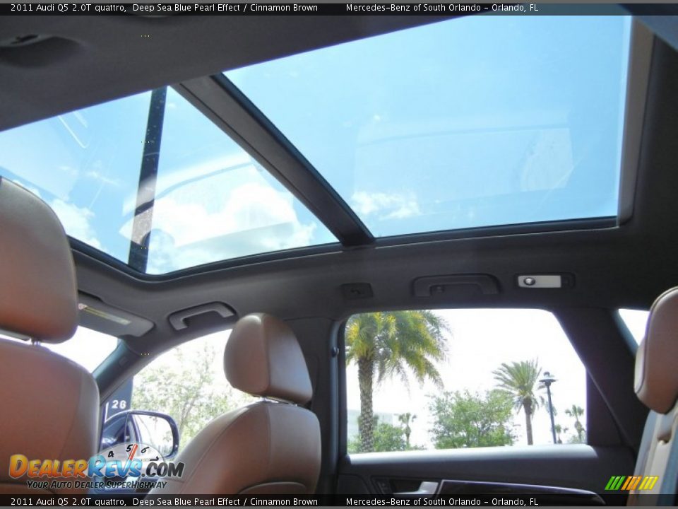 2011 Audi Q5 2.0T quattro Deep Sea Blue Pearl Effect / Cinnamon Brown Photo #20