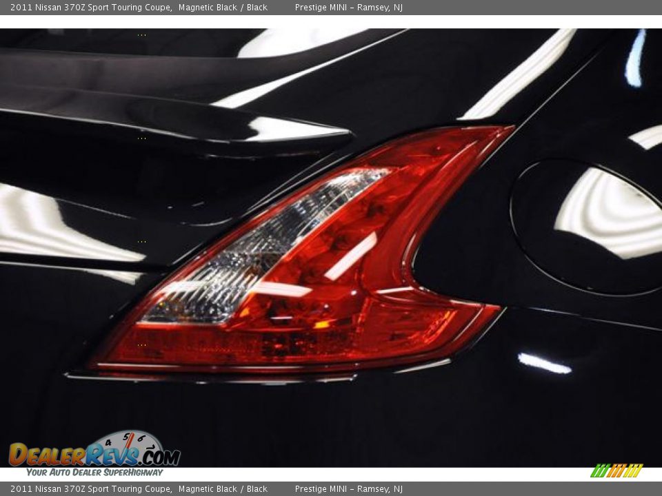 2011 Nissan 370Z Sport Touring Coupe Magnetic Black / Black Photo #12