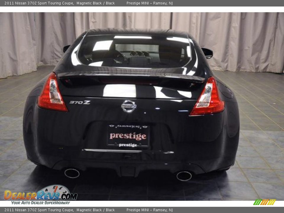 2011 Nissan 370Z Sport Touring Coupe Magnetic Black / Black Photo #14