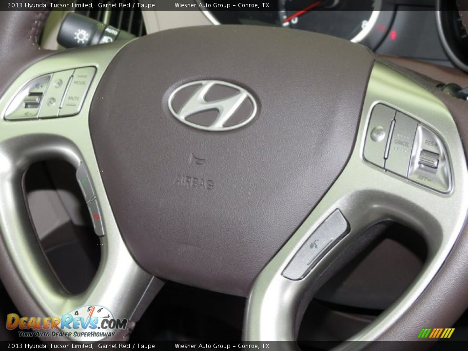 2013 Hyundai Tucson Limited Garnet Red / Taupe Photo #4