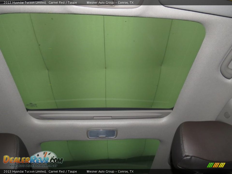 2013 Hyundai Tucson Limited Garnet Red / Taupe Photo #5