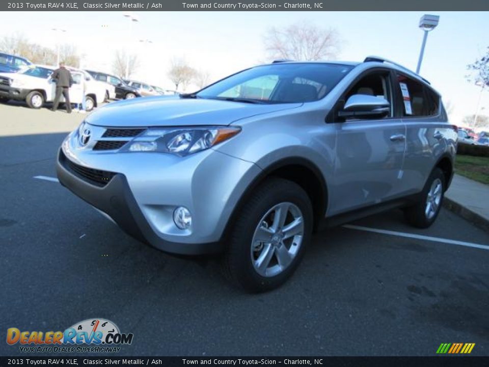 2013 Toyota RAV4 XLE Classic Silver Metallic / Ash Photo #3