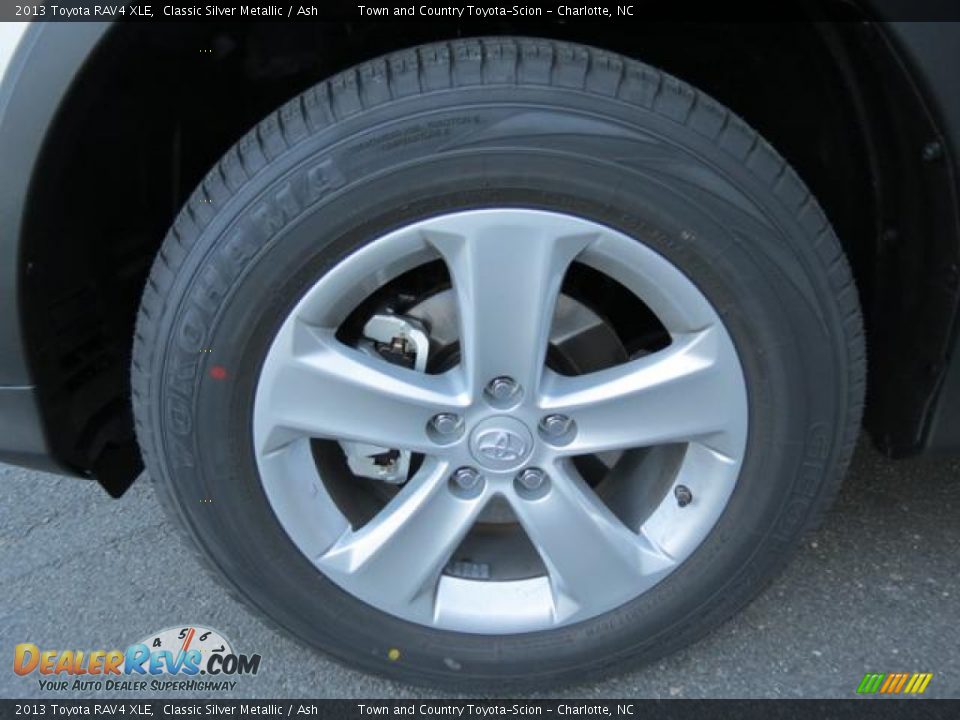2013 Toyota RAV4 XLE Classic Silver Metallic / Ash Photo #4