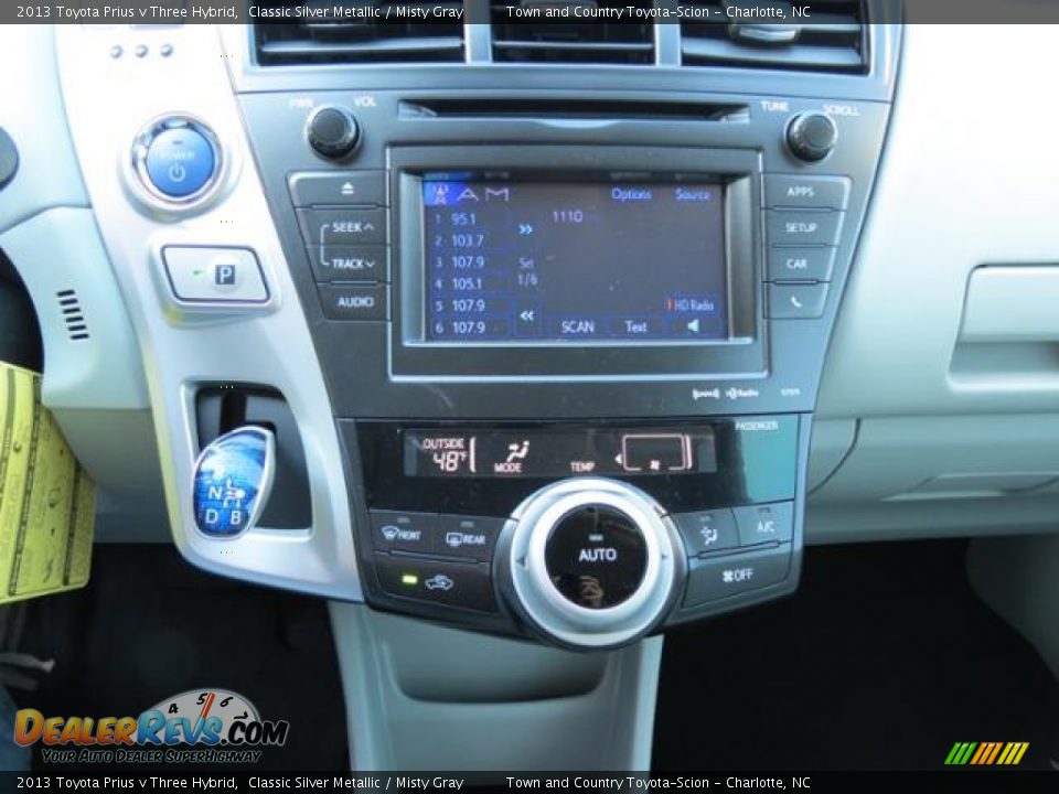 2013 Toyota Prius v Three Hybrid Classic Silver Metallic / Misty Gray Photo #12