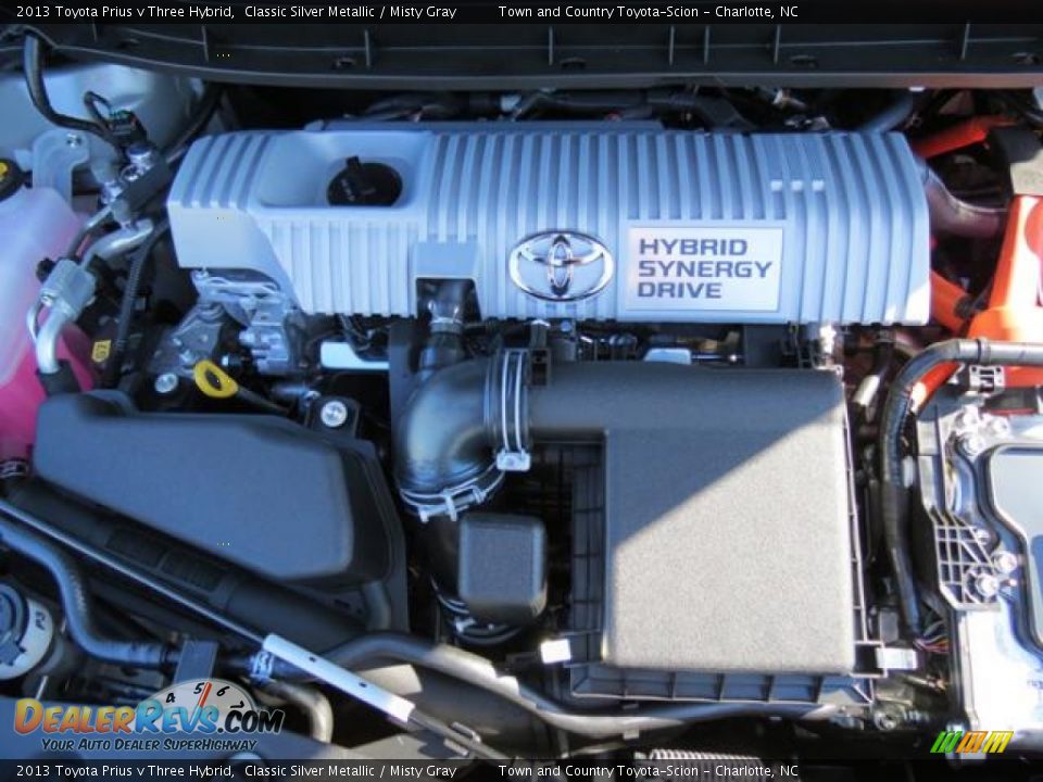 2013 Toyota Prius v Three Hybrid Classic Silver Metallic / Misty Gray Photo #22