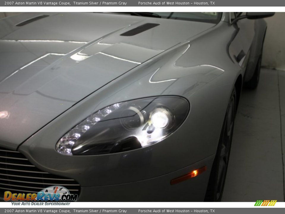 2007 Aston Martin V8 Vantage Coupe Titanium Silver / Phantom Gray Photo #11