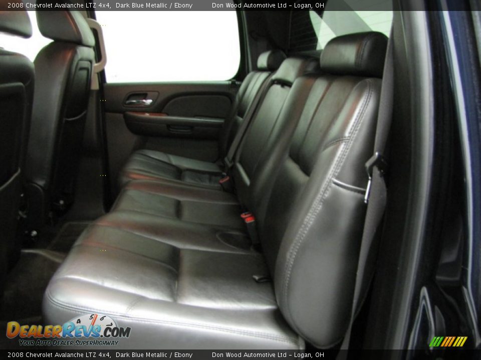 2008 Chevrolet Avalanche LTZ 4x4 Dark Blue Metallic / Ebony Photo #7