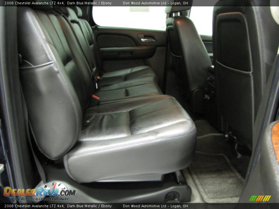 2008 Chevrolet Avalanche LTZ 4x4 Dark Blue Metallic / Ebony Photo #8