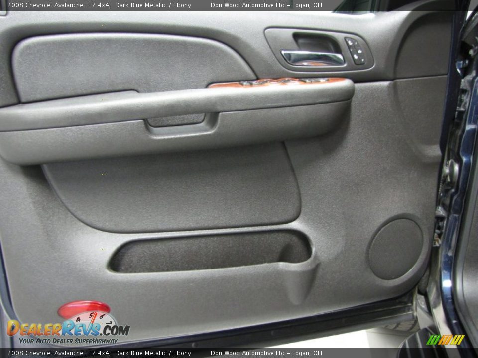 2008 Chevrolet Avalanche LTZ 4x4 Dark Blue Metallic / Ebony Photo #10
