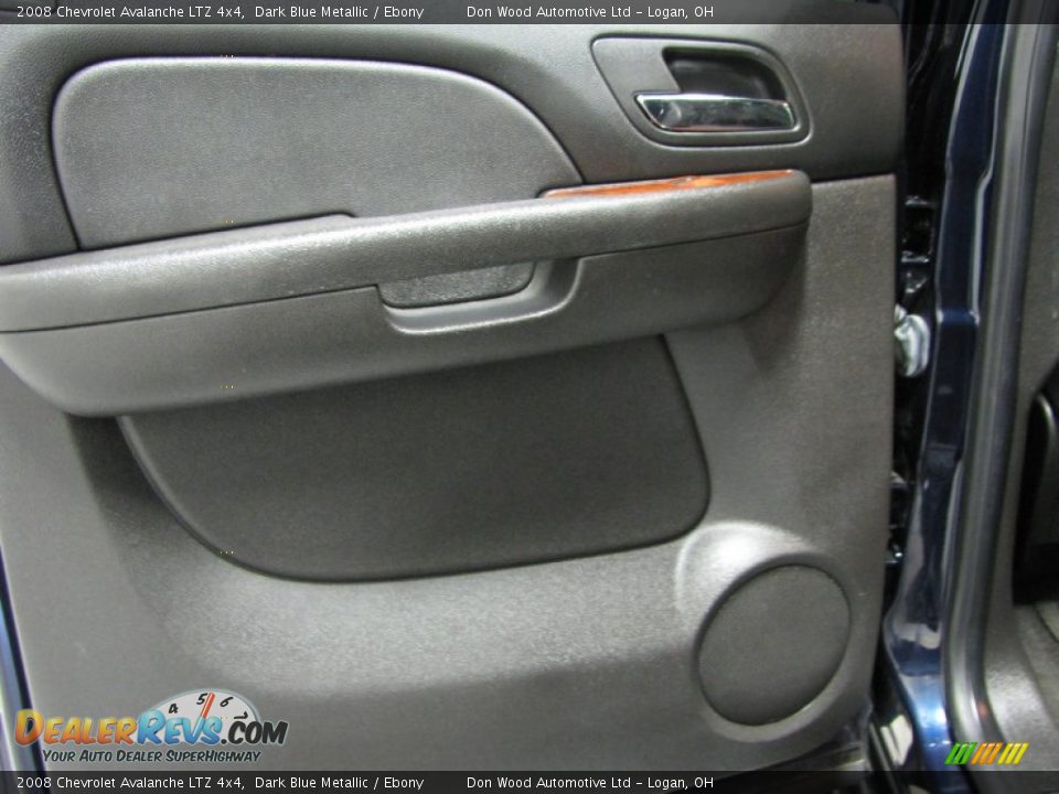 2008 Chevrolet Avalanche LTZ 4x4 Dark Blue Metallic / Ebony Photo #12