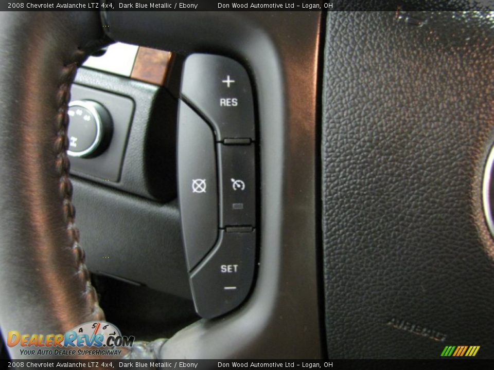 2008 Chevrolet Avalanche LTZ 4x4 Dark Blue Metallic / Ebony Photo #17